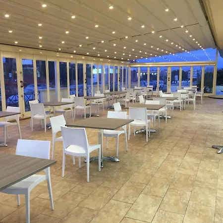 Grand Lamezia Otel 4*
