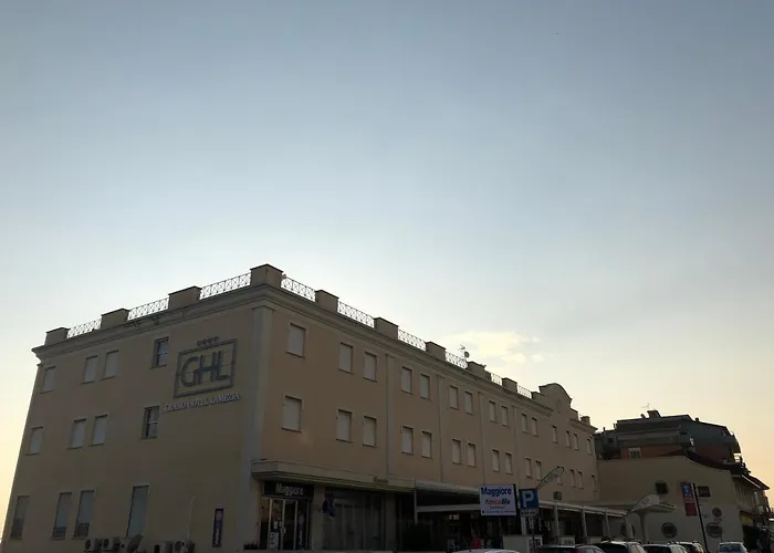 Grand Lamezia Ξενοδοχείο 4*